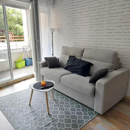 アパート Capacite 2 Personnes Quartier Corniche A Quelques Pas Des Plages Et Petit Centre *